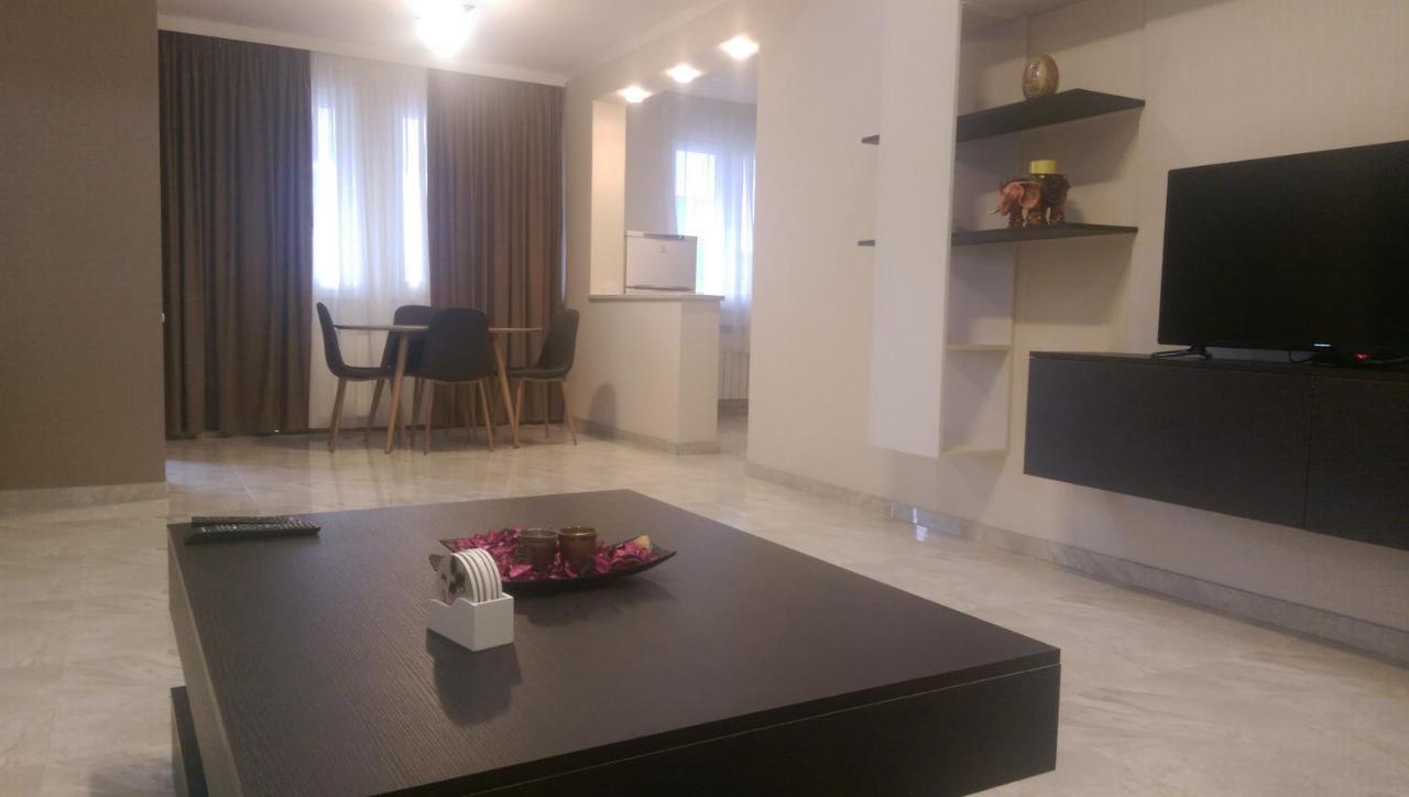Gng Apartment Tbilisi Eksteriør bilde